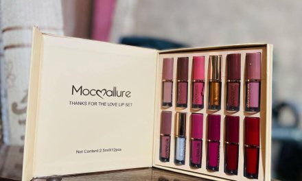 3𝐏𝐜𝐬 𝐆𝐥𝐨𝐬𝐬 𝐲 𝐅𝐢𝐧𝐢𝐬𝐡 𝐋𝐢𝐩 𝐆𝐥𝐨𝐬𝐬 𝐌𝐮𝐥𝐭𝐢𝐂𝐨𝐥𝐨𝐫 𝐃𝐞𝐥𝐢𝐠𝐡